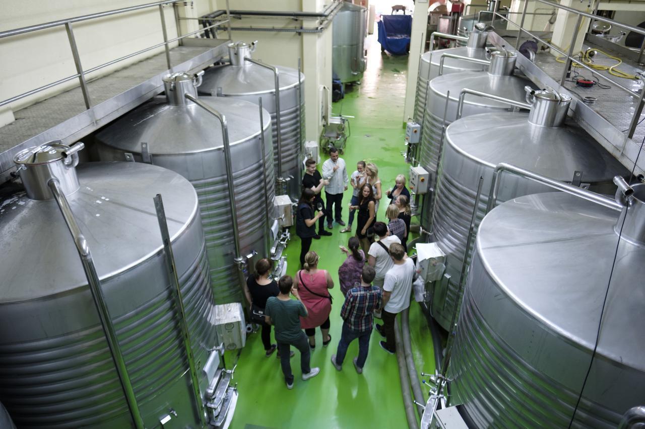 Апартаменти Enoturismo Celler Pinol Batea Екстер'єр фото